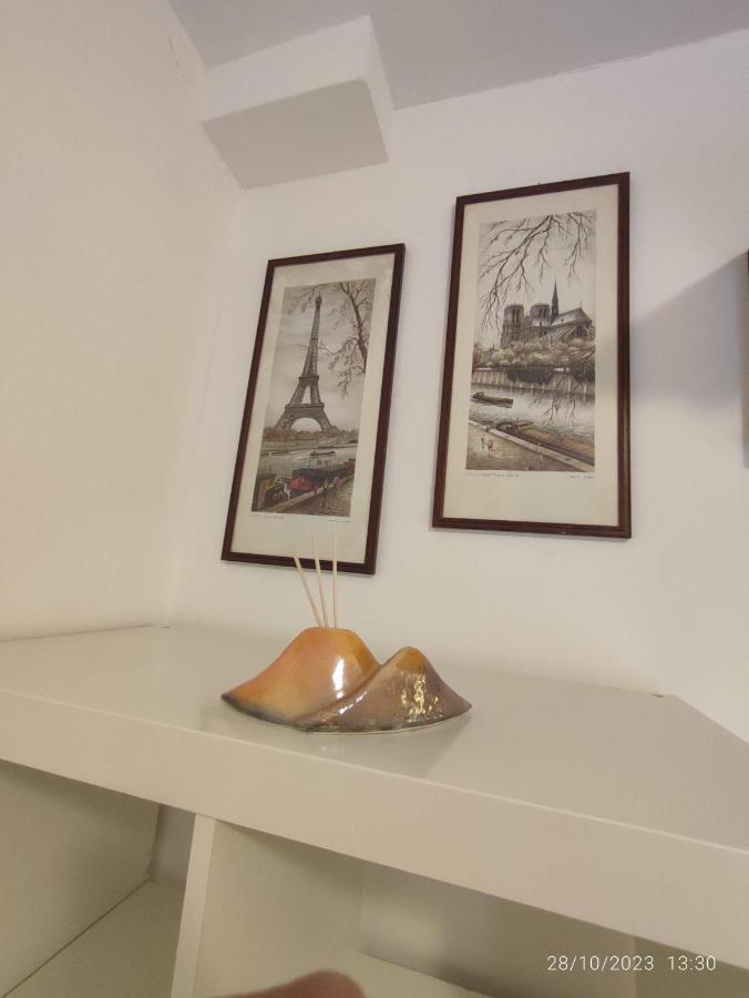 La Casa Di Rosmary Bed & Breakfast Naples